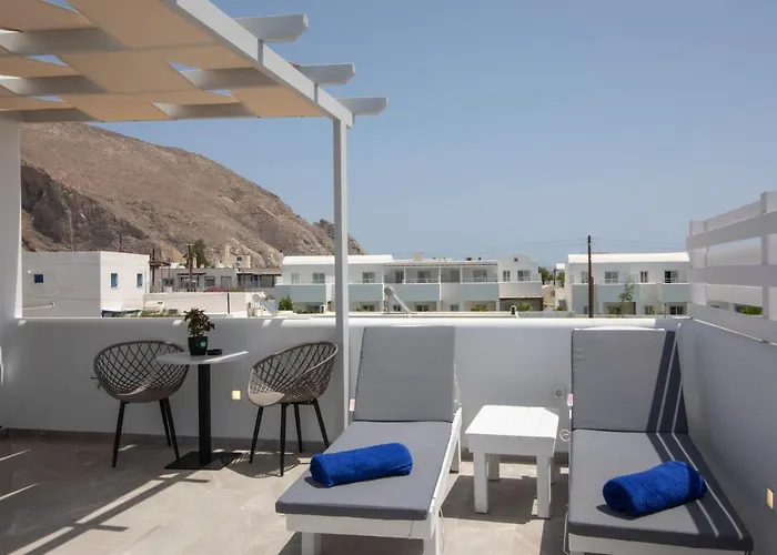 Petra Aqua (adults Only) 4* Perissa (Santorini)