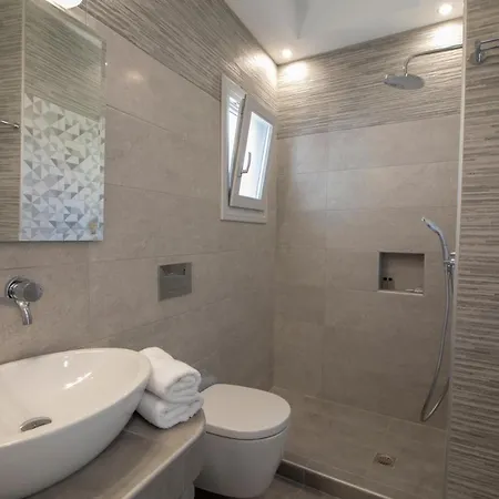 Petra Aqua (adults Only) Перисса