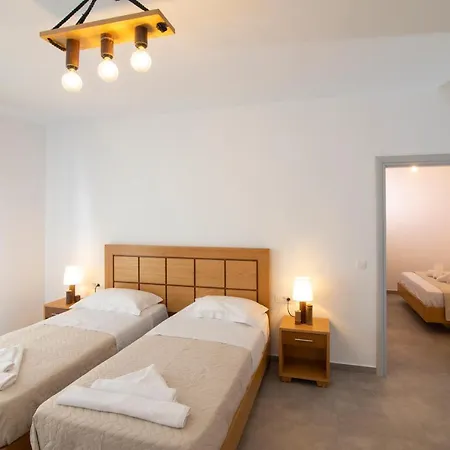 Petra Aqua (adults Only)