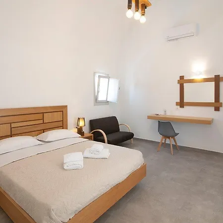 Petra Aqua (adults Only) Bed & Breakfast Perissa (Santorini)