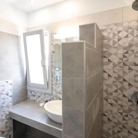 Petra Aqua (adults Only)